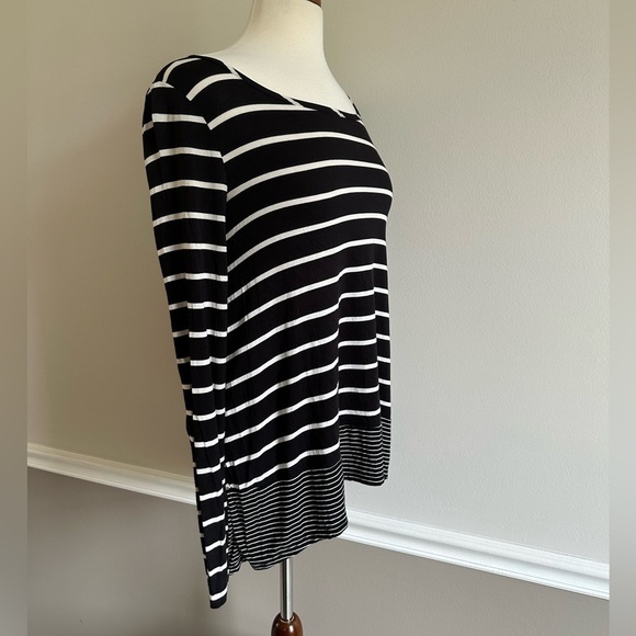 BCBGMaxAzria Long Sleeve Top, Size XS - Picture 3 of 5